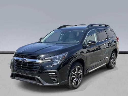 Crystal Black Silica 2023 Subaru Ascent Limited
