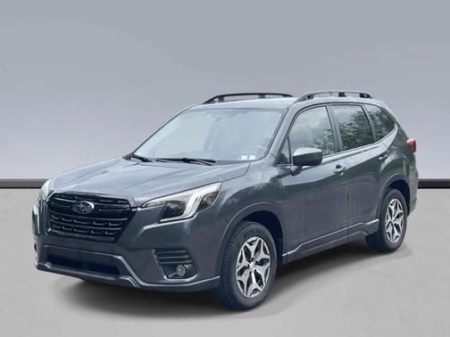 Magnetite Gray Metallic 2023 Subaru Forester Premium