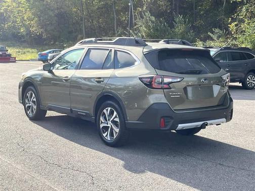 2022 Subaru Outback Limited XT