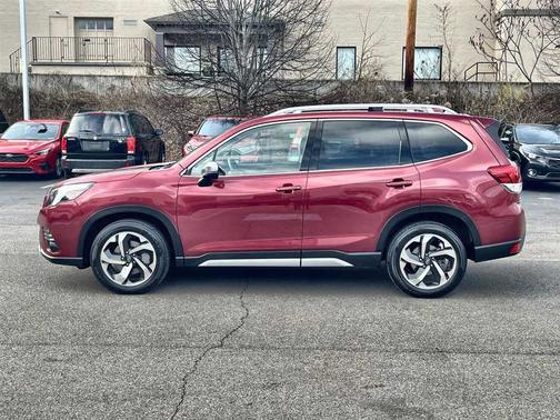 2023 Subaru Forester Touring