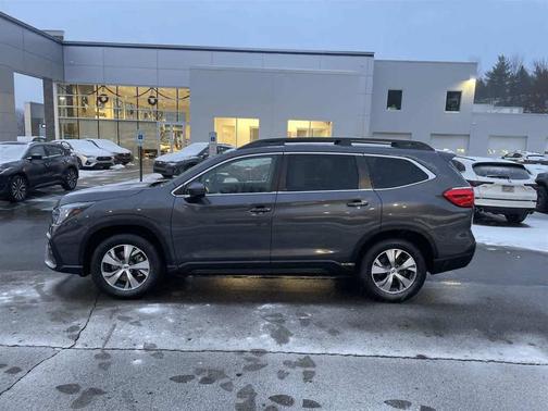 2024 Subaru Ascent Premium