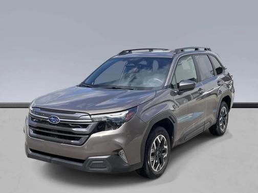 Brilliant Bronze Metallic 2025 Subaru Forester Premium