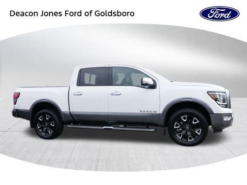 2023 Nissan Titan Platinum Reserve