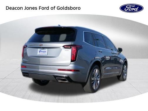 Argent Silver Metallic 2023 Cadillac XT6 PREMIUM LUXURY