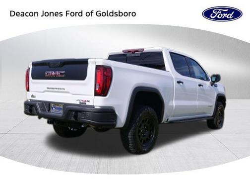 2023 GMC Sierra 1500 AT4X