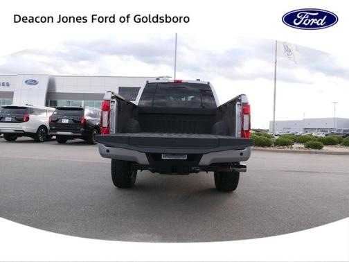 2022 Ford F-250 PLATINUM