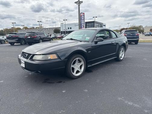2000 Ford Mustang GT