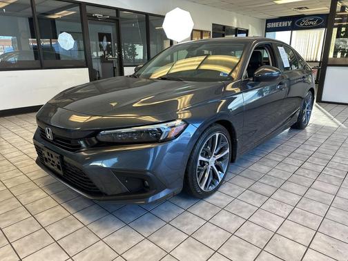 2022 Honda Civic Touring