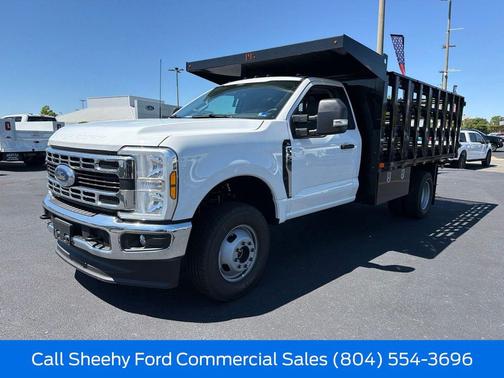 Oxford White 2026 Ford F-350 XL