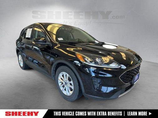Agate Black Metallic 2020 Ford Escape SE