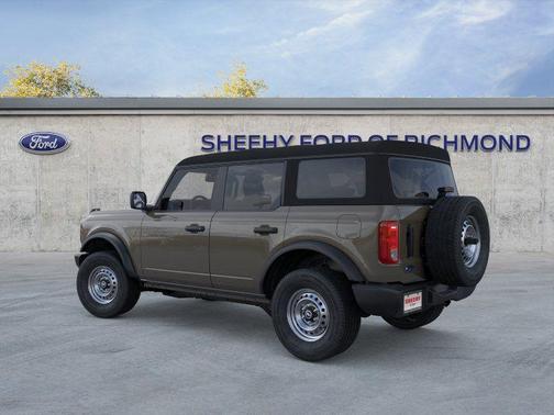 Marsh Gray 2025 Ford Bronco Base