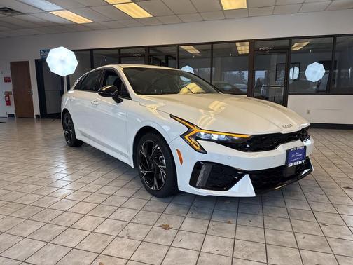 2025 Kia K5 GT-Line