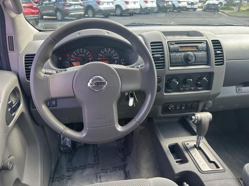 2012 Nissan Frontier S