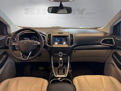 White Platinum 2018 Ford Edge Titanium