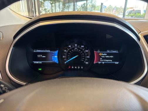 White Platinum 2018 Ford Edge Titanium