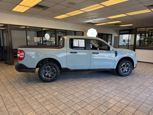 2023 Ford Maverick XLT