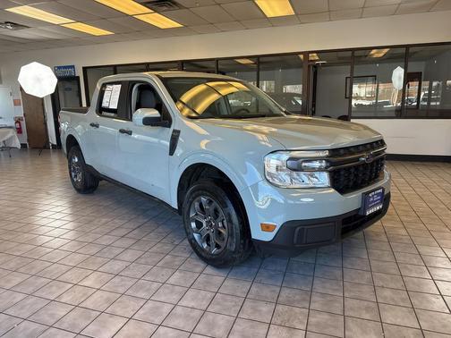 2023 Ford Maverick XLT