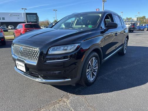 2023 Lincoln Nautilus Standard