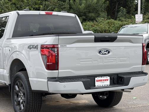 Avalanche 2026 Ford F-150 STX