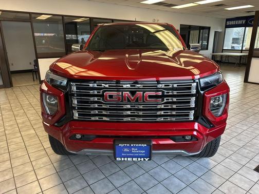 2024 GMC Canyon Denali