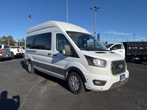 2024 Ford Transit-350 XLT