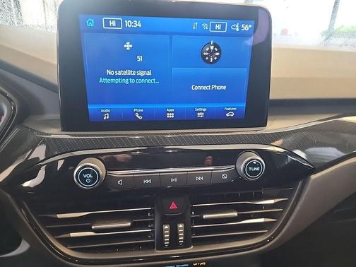 Oxford White 2023 Ford Escape ST-Line