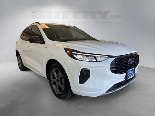 Oxford White 2023 Ford Escape ST-Line
