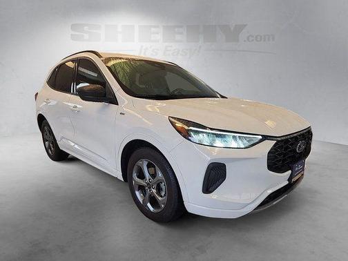 Oxford White 2023 Ford Escape ST-Line