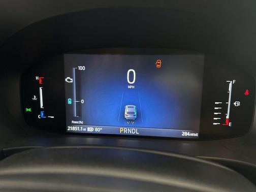 Oxford White 2023 Ford Escape ST-Line