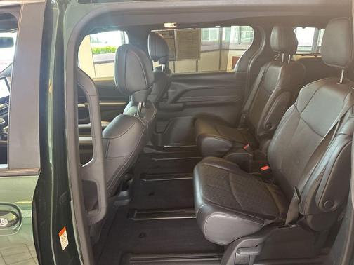 Cypress 2025 Toyota Sienna Limited