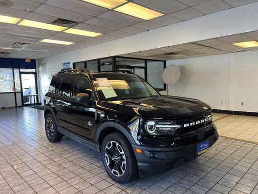 Shadow Black 2022 Ford Bronco Sport Outer Banks