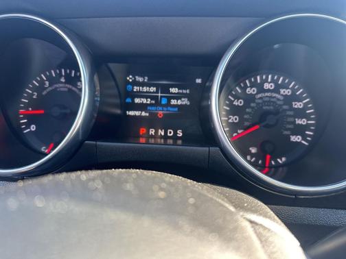 2021 Ford Mustang EcoBoost