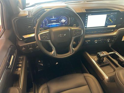 Radiant Red Tintcoat 2026 Chevrolet Silverado 1500 RST