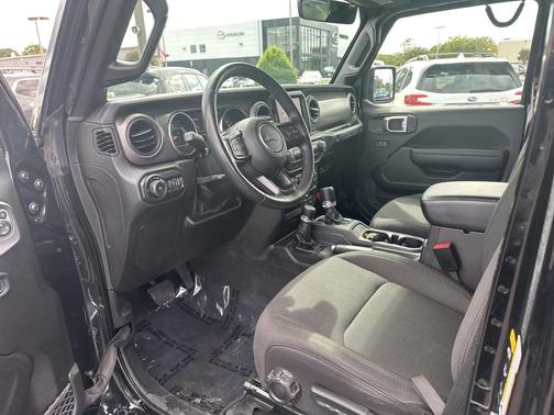 2022 Jeep Wrangler Unlimited High Tide 4x4
