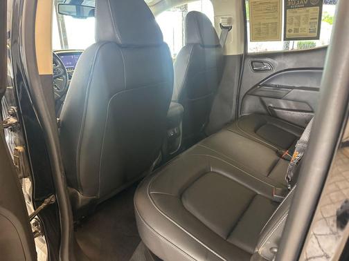 Black 2019 Chevrolet Colorado Z71