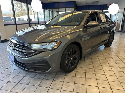 2022 Volkswagen Jetta 1.5T SE
