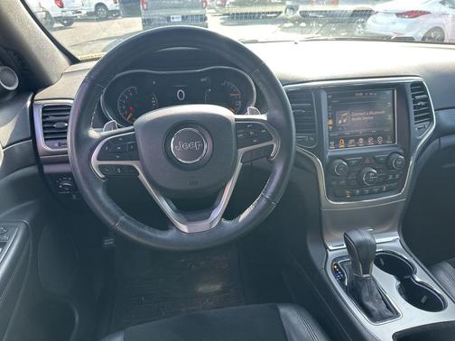 2017 Jeep Grand Cherokee Altitude