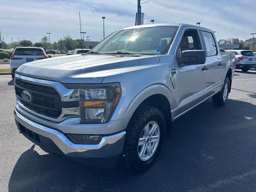 Iconic Silver Metallic 2023 Ford F-150 XLT