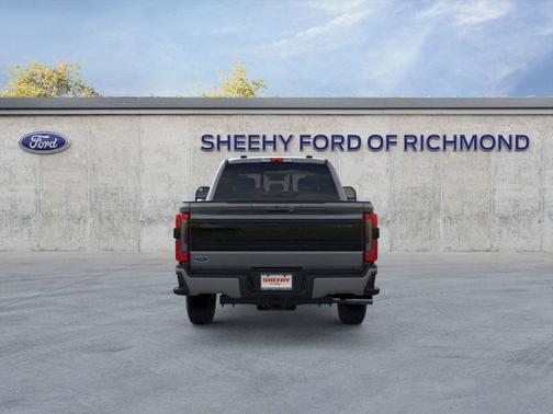 2025 Ford F-350 Platinum