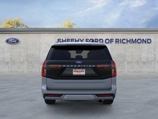 Gray Metallic 2026 Ford Expedition Platinum