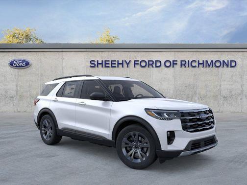 Star White Metallic Tri-Coat 2026 Ford Explorer Active