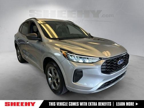 Iconic Silver Metallic 2024 Ford Escape ST-Line