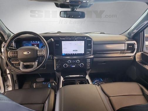 Oxford White 2024 Ford F-250 Lariat