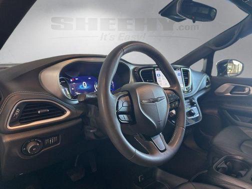 Bright White Clearcoat 2024 Chrysler Pacifica Hybrid S Appearance Pkg