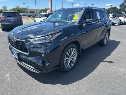 2021 Toyota Highlander Platinum
