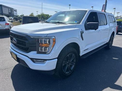 Oxford White 2023 Ford F-150 XLT