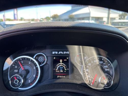 2024 RAM 3500 Big Horn Crew Cab 4x4 8' Box