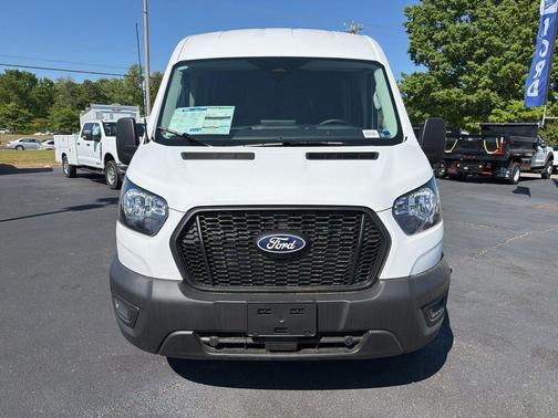 Oxford White 2026 Ford Transit-150 Base