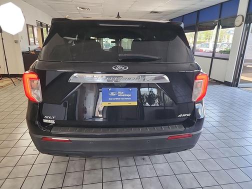 Agate Black Metallic 2021 Ford Explorer XLT