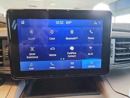 Agate Black Metallic 2021 Ford Explorer XLT